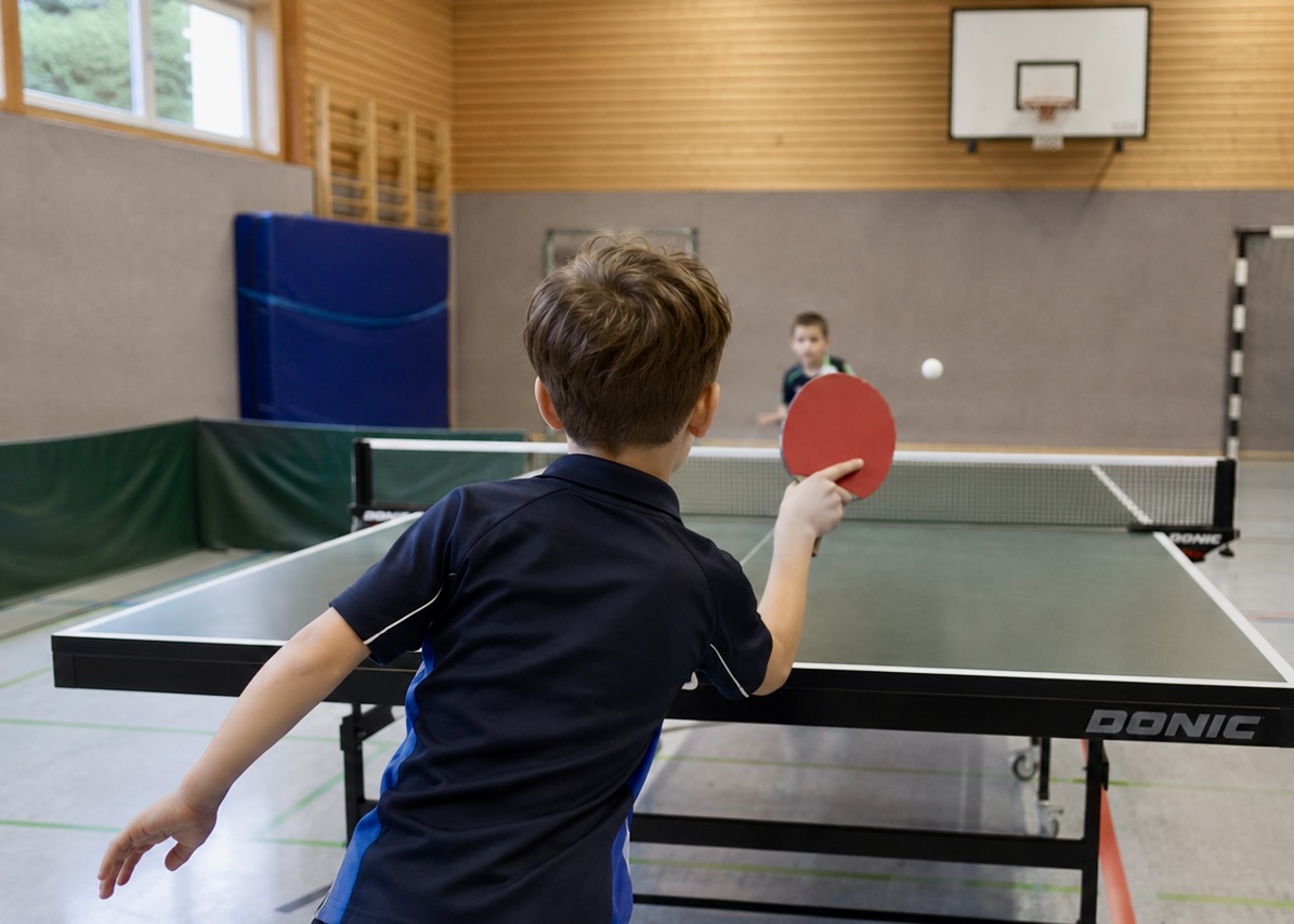 Kinder im Vorschulalter, welche Tischtennis spielen